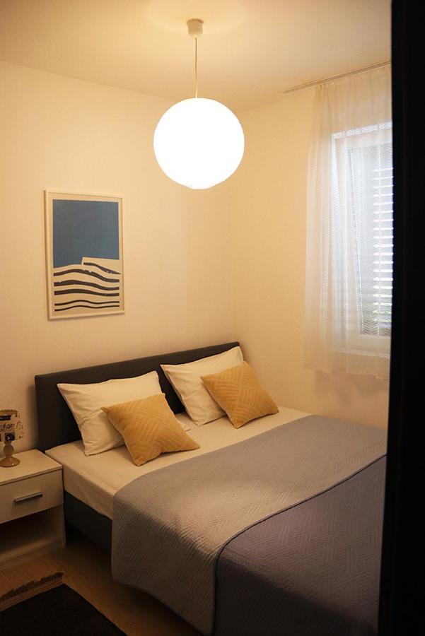Apartment Doris Šibenik Esterno foto